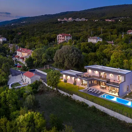 Borealis Villa Stanisovi