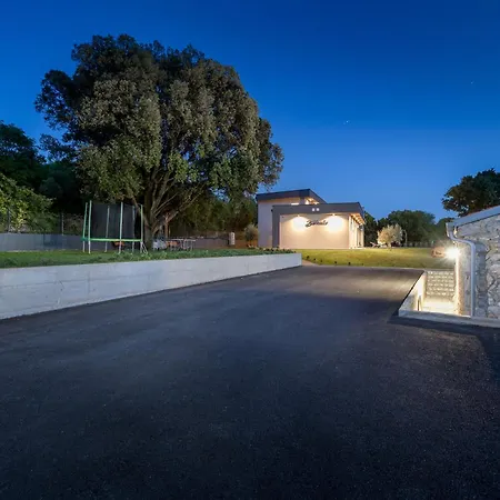 Borealis * Stanisovi