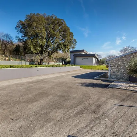 Borealis Villa Stanisovi