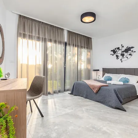 Borealis Villa *